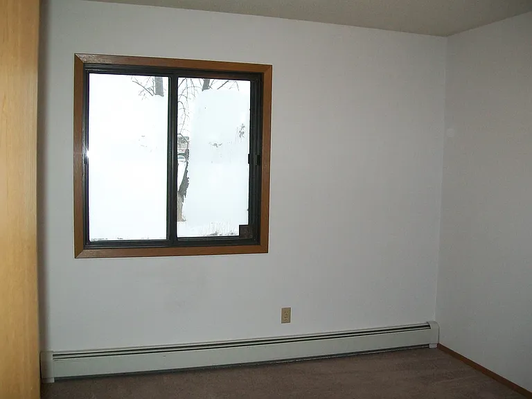 1400 Peterson St #305 — Photo 2