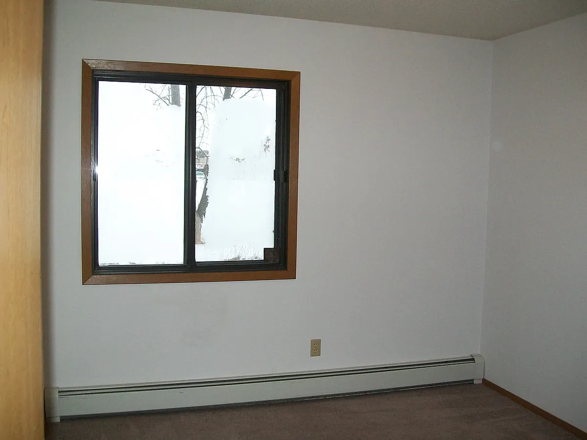 Building Photo - 1400 Peterson St #305