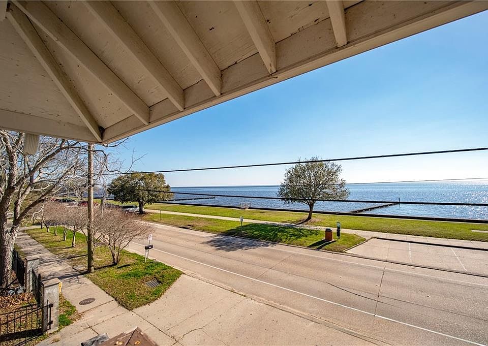 1st image of 1943 Lakeshore Dr Suite B