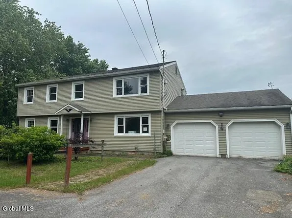 48 Jakway Lane, Hudson Falls, NY 12839