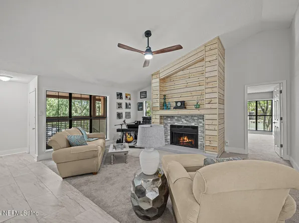 2902 BRANCH WOOD Lane #2902, Jacksonville, FL 32256