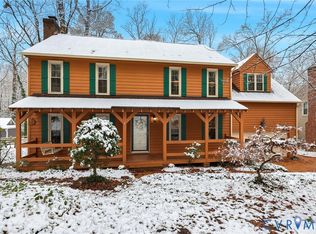 3212 Fox Chase Dr, Midlothian, VA 23112