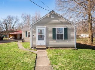 911 Main St, Felicity, OH 45120