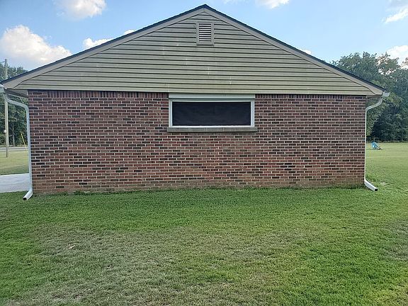 5th image of 312 Majority Rd