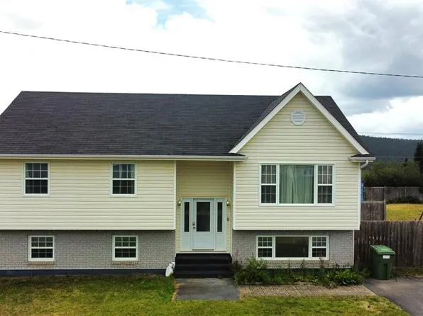 9 Winter Avenue, Wabush, NL A0R1B0