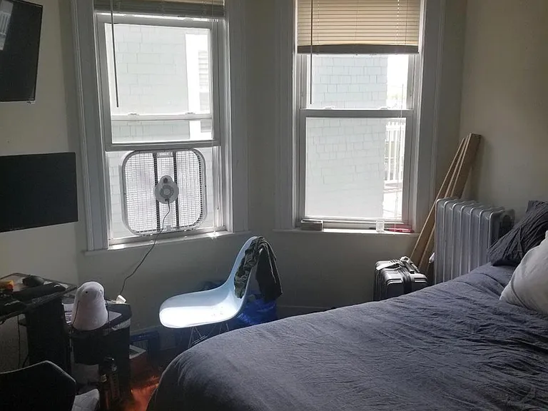 21 Belknap St #3A — Photo 10