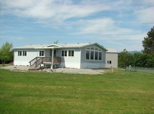 651 River Rd, Cusick, WA 99119