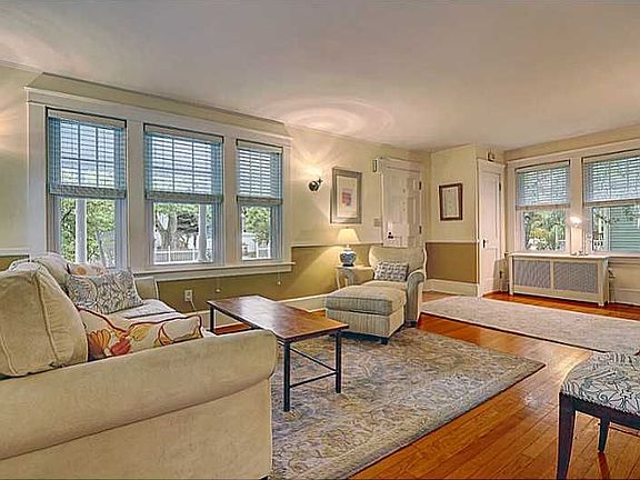 5th image of 168 Wilson Ave