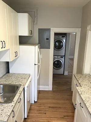 Rented by Nooklyn NYC LLC | media 67