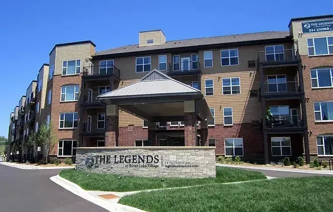 The Legends at Silver Lake Village 55+ Apartments — Photo 1