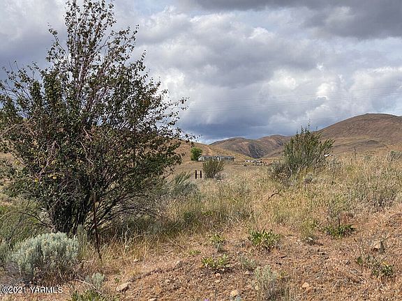 317A7C6E-FC19-4A48-A775-F71D7E44C518_1_1