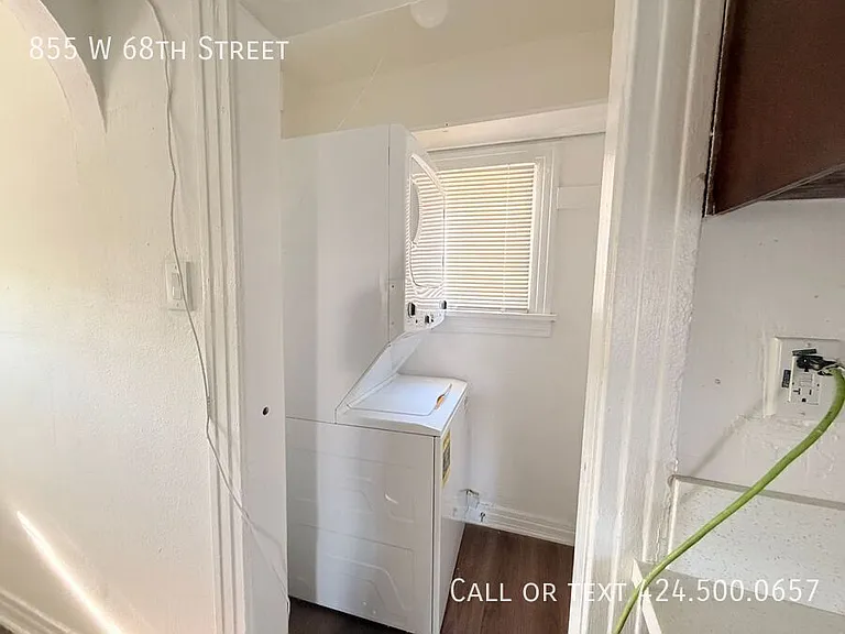 855 W 68th St — Photo 6