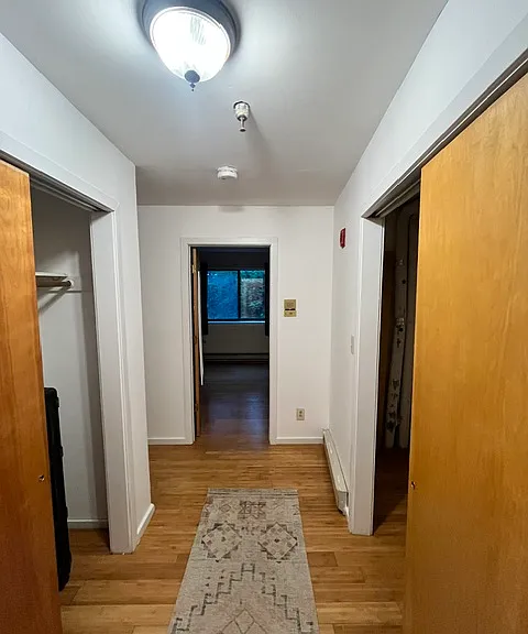 100 W Canal St #15 — Photo 4