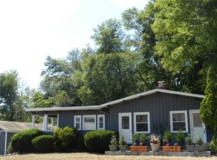 14 Walton St, Wakefield, MA 01880