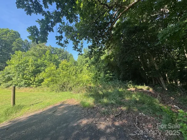 515 Rosemont Ave, Kannapolis, NC 28081