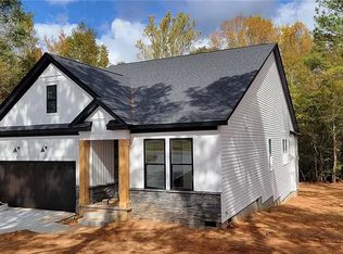 121 Carpenter Rd, Anderson, SC 29670