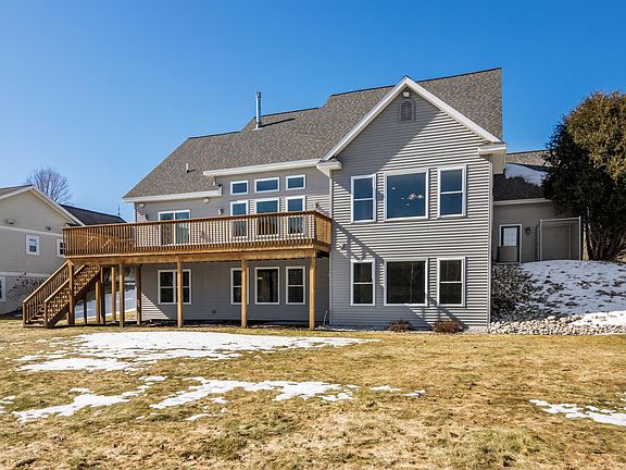 2nd image of 3751 Stoneridge Dr