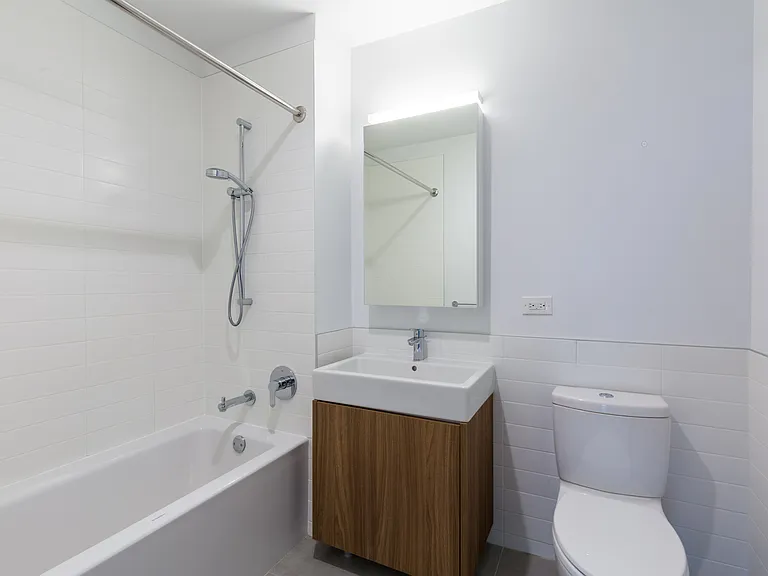 42-20 24th St #40B — Photo 11