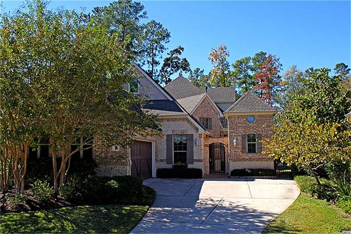 1st image of 38 Carlyle Pl