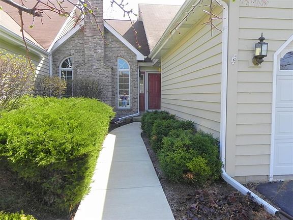 5th image of 812 Gosselin Cir
