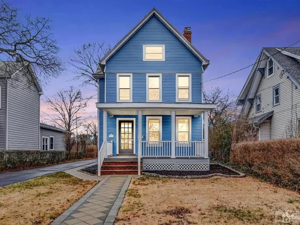 597 Barron Ave, Woodbridge, NJ 07095