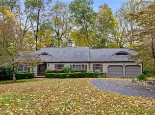 246 Furnace Dock Rd, Cortlandt Manor, NY 10567