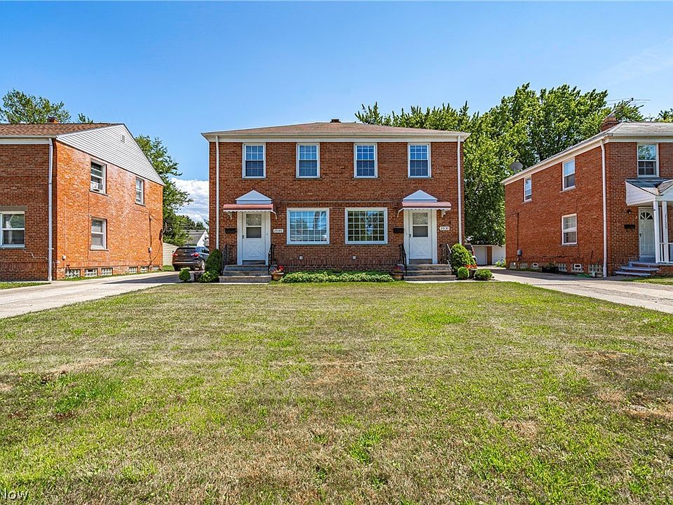 1st image of 25130-25140 Lake Shore Blvd