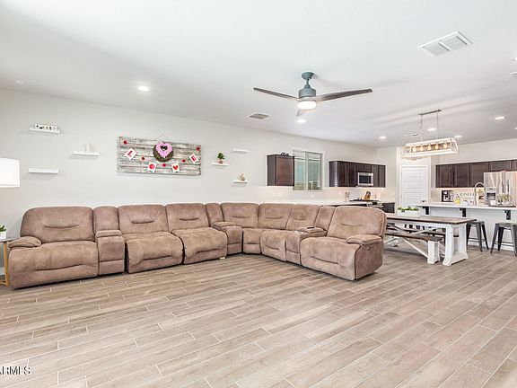 5th image of 4543 W Vervain Ave