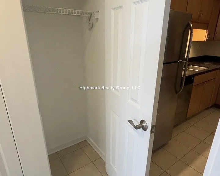 317 Wisconsin Ave #1C — Photo 7