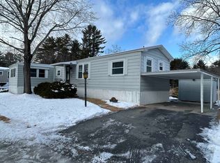 911 Camelot Drive, Exeter, NH 03833