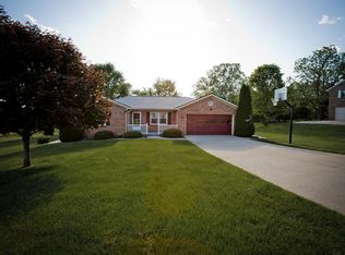 100 Carlton Dr, Richmond, KY 40475