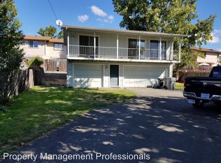 1344 SW Jordan St, Grants Pass, OR 97526