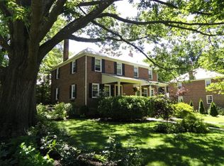 6427 Pinehurst Rd, Baltimore, MD 21212