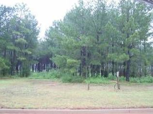 402 Estates Way, Warner Robins, GA 31088