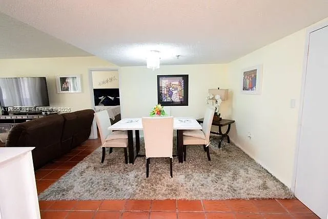 1621 Collins Ave #205 — Photo 15