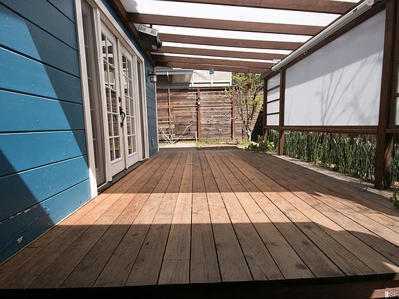 4th image of 444 Los Altos Dr