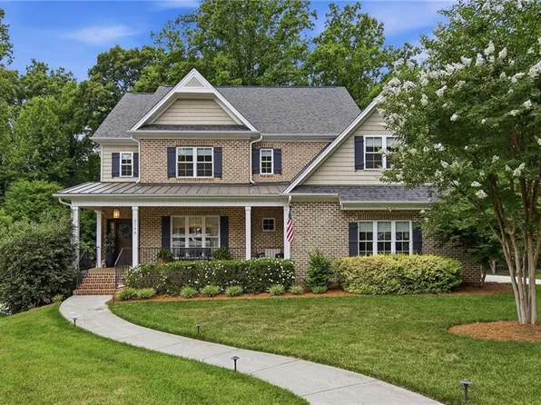 3790 Winfield Bluff Ct, Winston Salem, NC 27106