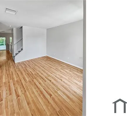 3 bed, 1460 sqft, $2,700 — Photo 3