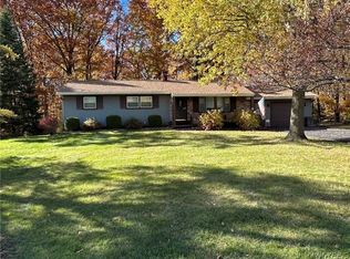 4748 Cottage Rd, Gasport, NY 14067