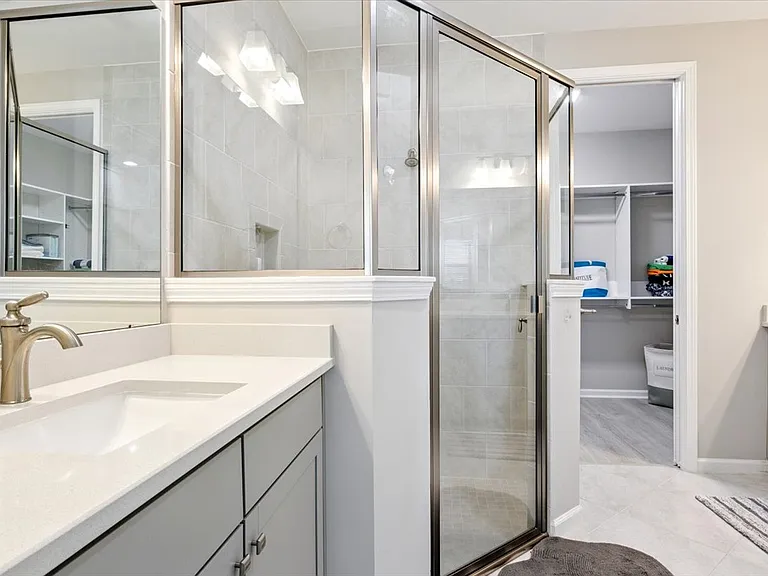 220 Landshark Blvd — Photo 15