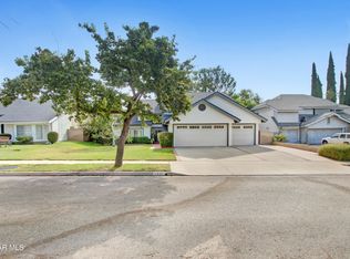 2752 Gum Cir, Simi Valley, CA 93065