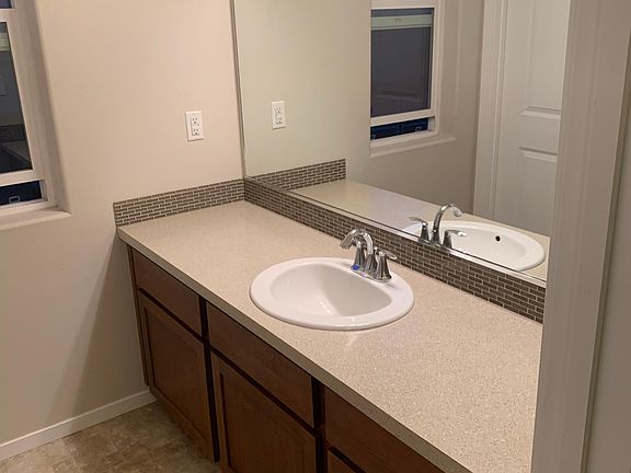 4th image of 5511 S Chaperon Peak Dr
