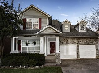1011 Dunrobin Dr, Franklin, TN 37067