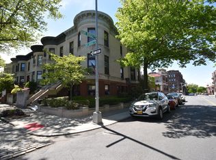 218 Bay Ridge Ave #1, Brooklyn, NY 11209
