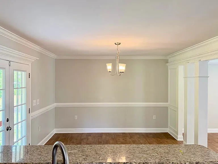 406 Vanguard St — Photo 9