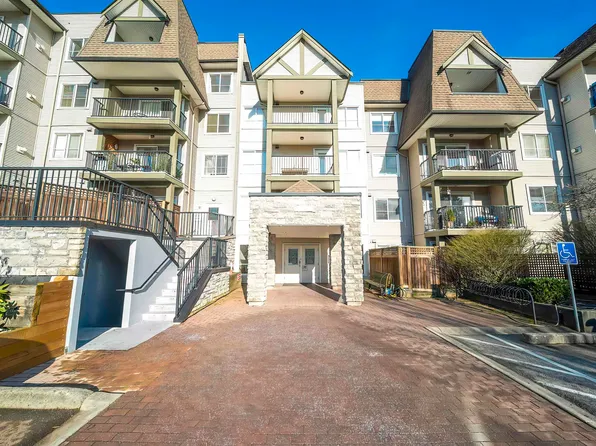 12083 92a Ave #416, Surrey, BC V3V 8C8