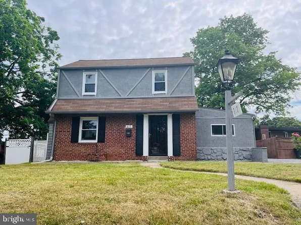 817 E Penn Pines Blvd, Aldan, PA 19018