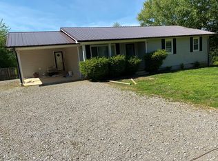 1723 Pollard Rd, Walling, TN 38587