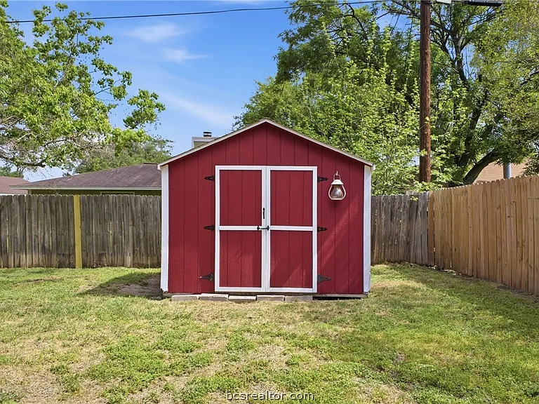 3303 Wildrye Dr — Photo 24