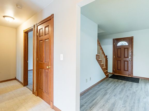 5th image of 113 Joe Wheeler St
